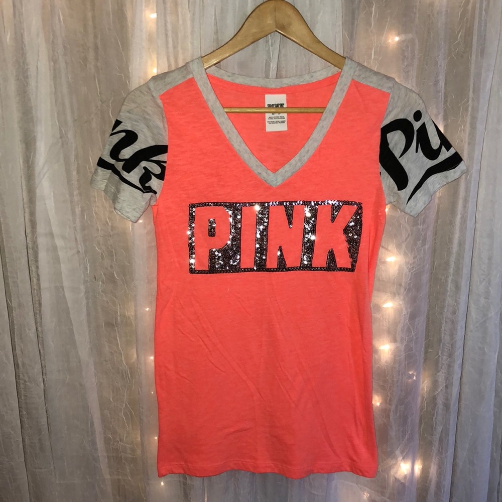 FINAL PRICE!!! 🖤 VS PINK sequin tee